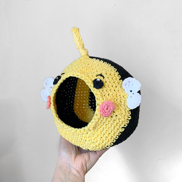 Bumble Bee Crochet Critter Pod